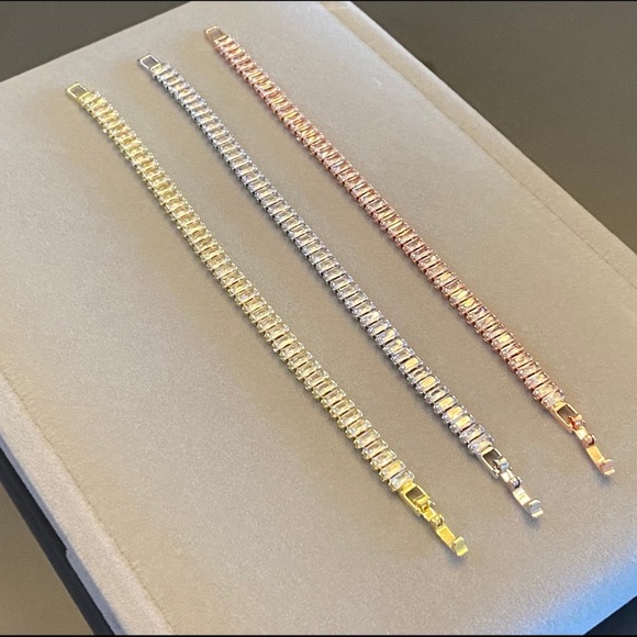 Rose Gold Diamond Tennis Bracelet - Picture 2 of 3